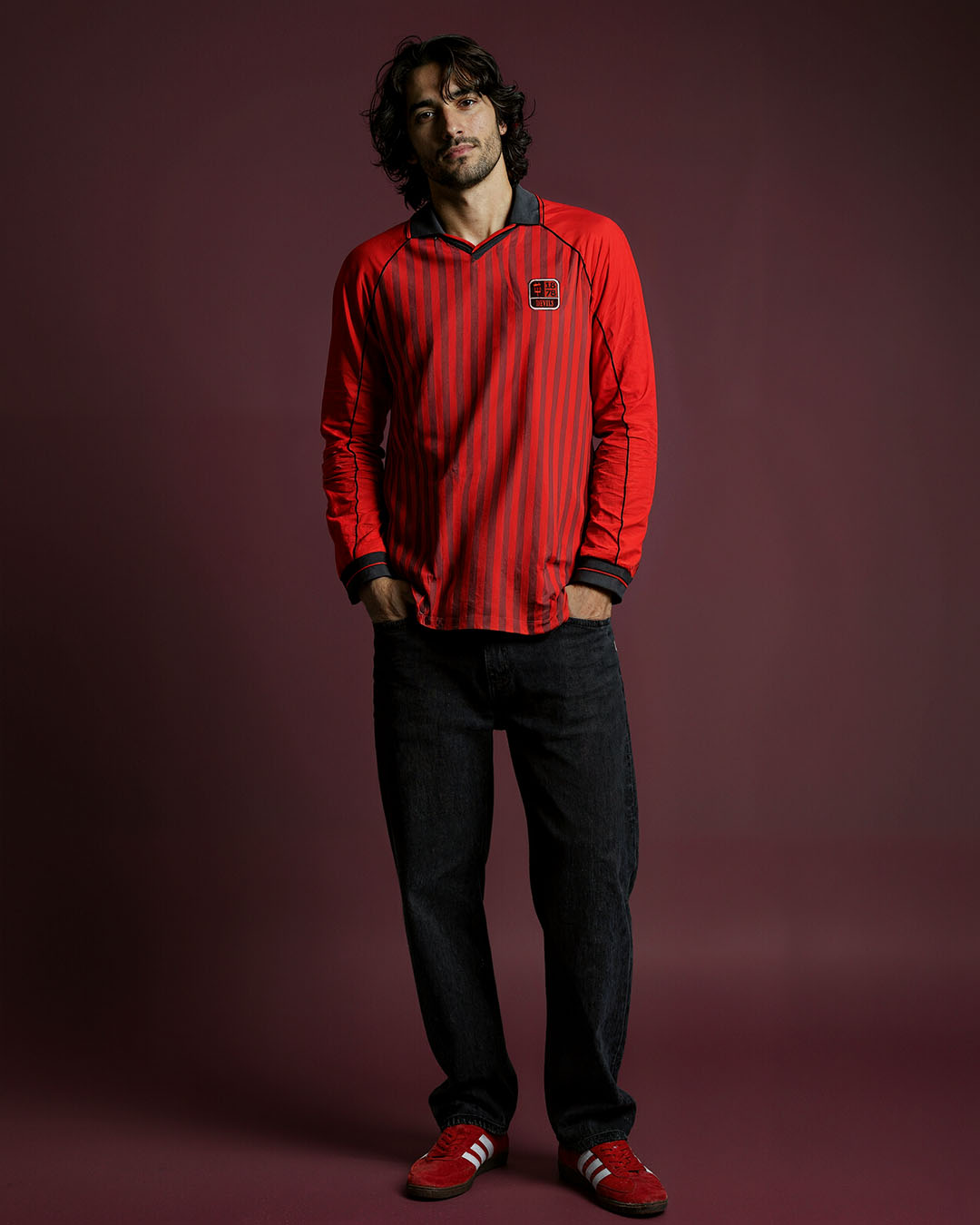 Red Devils Vintage Full-Sleeves