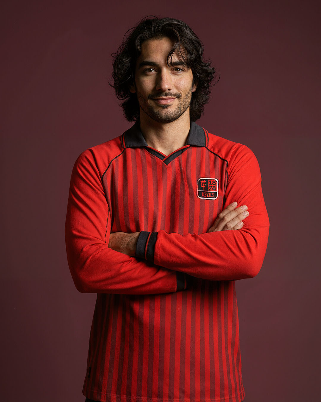 Red Devils Vintage Full-Sleeves